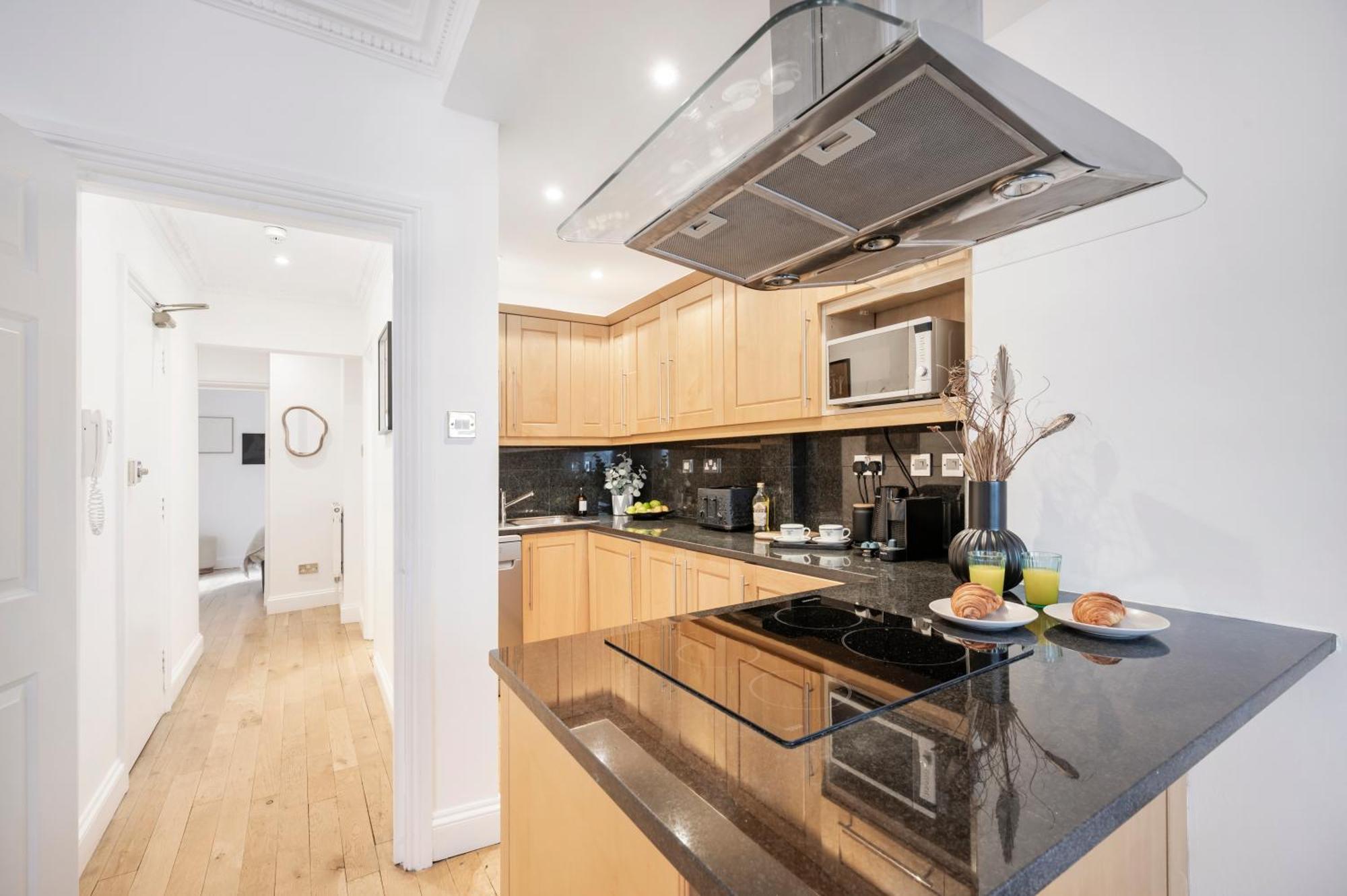 2 Bedr, 3 Beds, 1 Bath Thames, Trafalgar Sq London Exterior photo